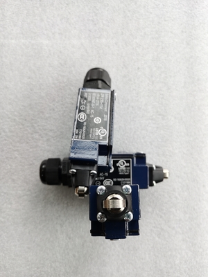 60034039 ลิมิตสวิตช์ ZR235-11Z-RVA-2716 GZ-S-1NO+1NC-6mm Schmersal