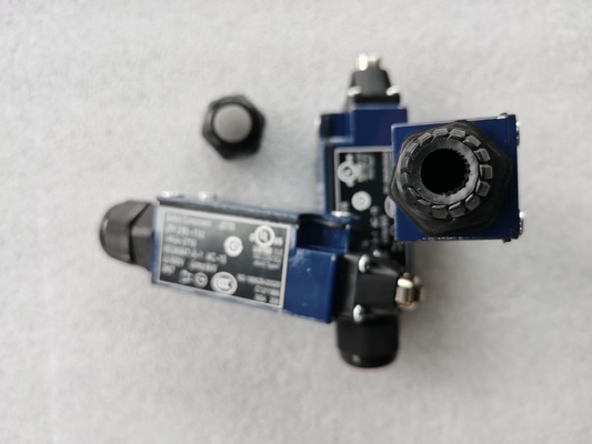 60034039 ลิมิตสวิตช์ ZR235-11Z-RVA-2716 GZ-S-1NO+1NC-6mm Schmersal