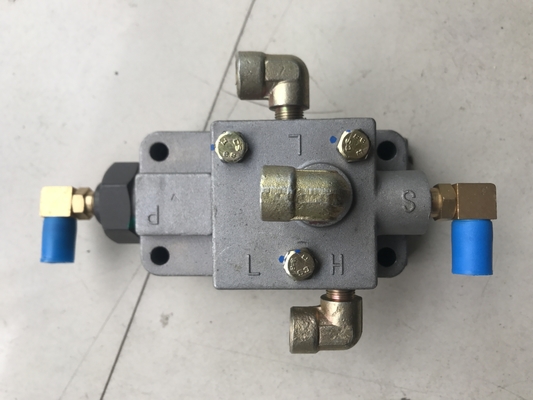 A220401000652 Servo Valve Transmission Fuller Slave Valve A-5000 A5000 FAST สำหรับ SANY CRANE อะไหล่