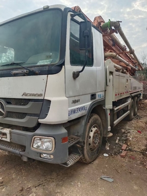 2012 ZoomLion 49M รถบรรทุกปั๊มคอนกรีตมือสองภายใน Benz Chassis